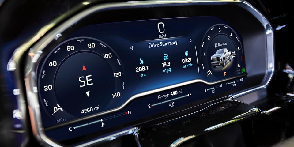 Dashboard view of the advanced technology in a new Chevrolet Silverado truck 