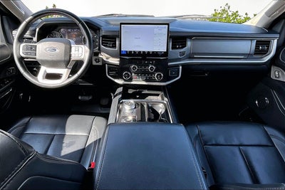 2022 Ford Expedition Max XLT