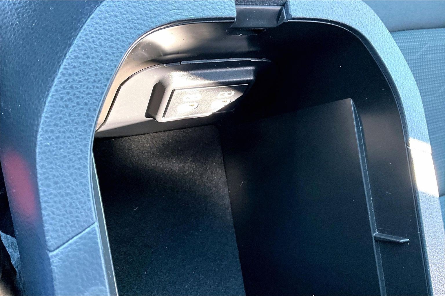 2024 Toyota RAV4 Prime SE