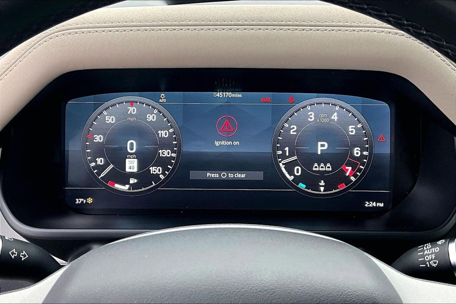 2022 Land Rover Defender SE