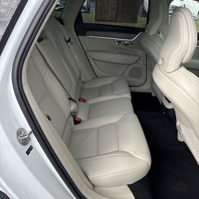 2023 Volvo V90 Cross Country Ultimate