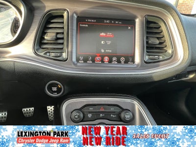 2016 Dodge Challenger R/T Shaker