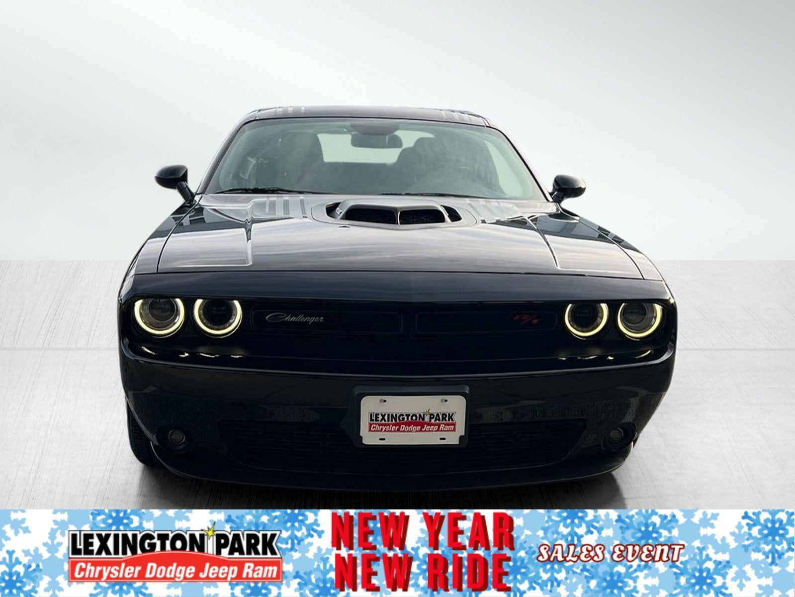 2016 Dodge Challenger R/T Shaker