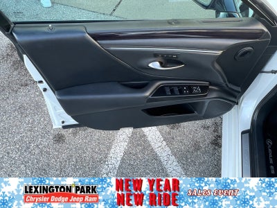 2020 Lexus ES ES 300h