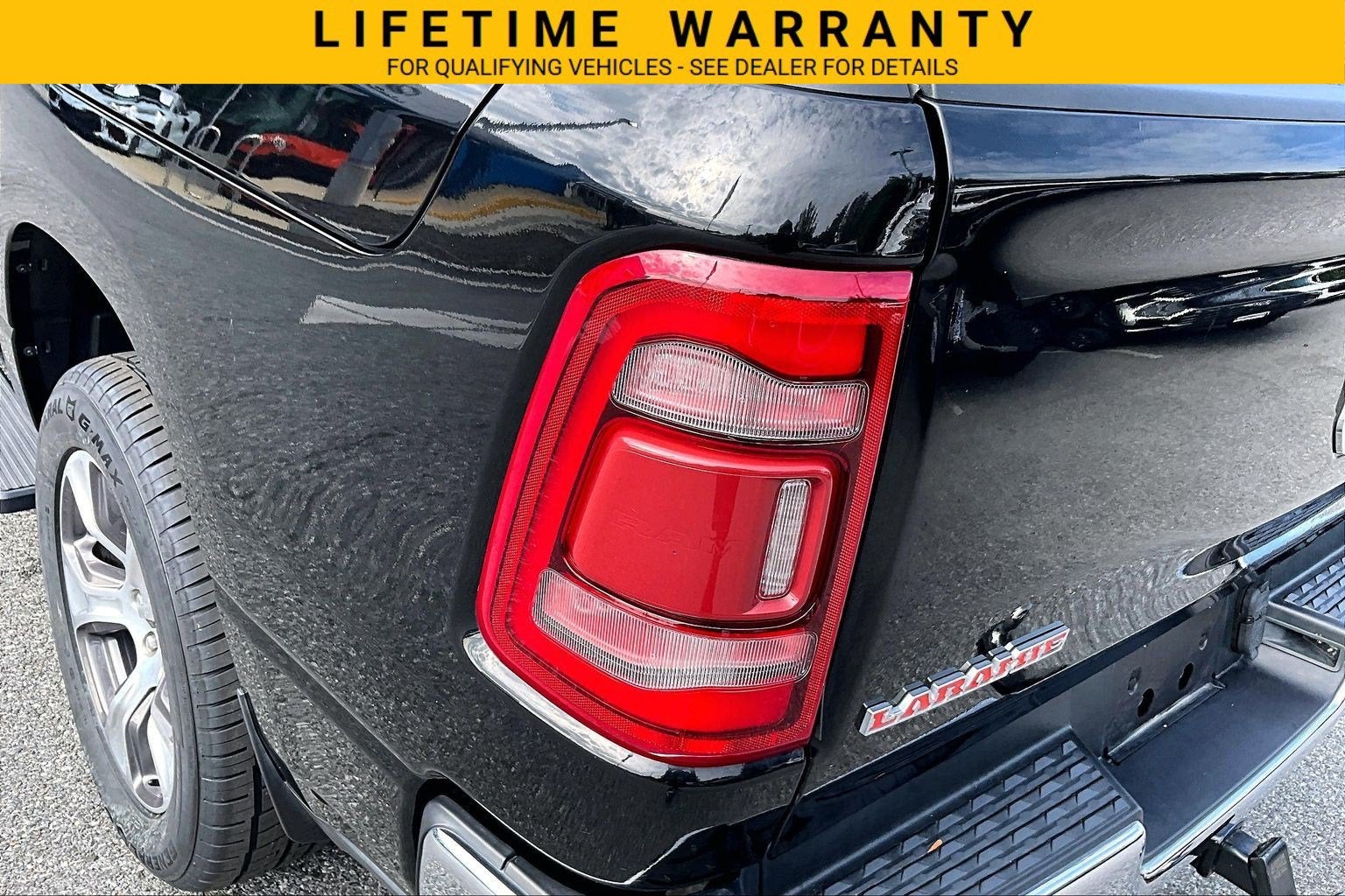 2024 RAM 1500 Laramie Crew Cab 4x4 5'7" Box