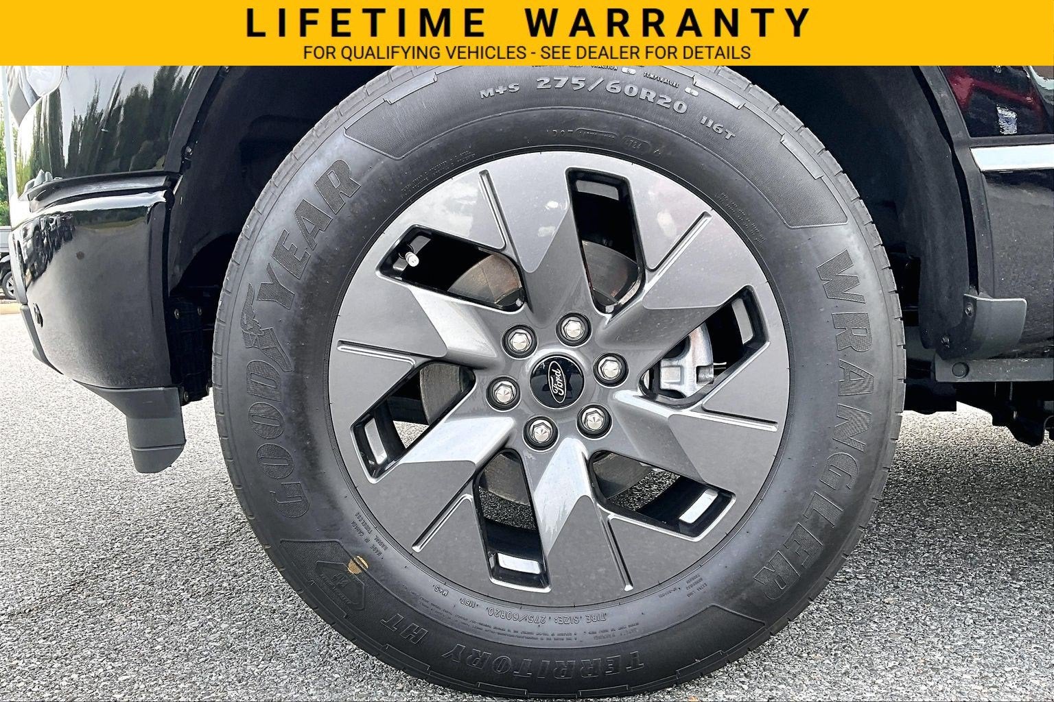 2025 Ford F-150 Lightning Flash
