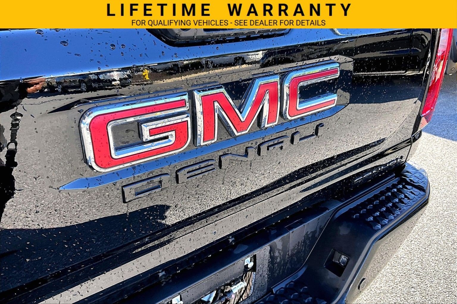 2025 GMC Canyon Denali
