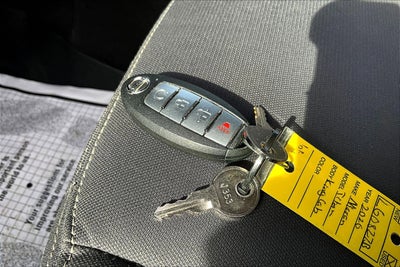 2020 Nissan TITAN King Cab SV 4x4