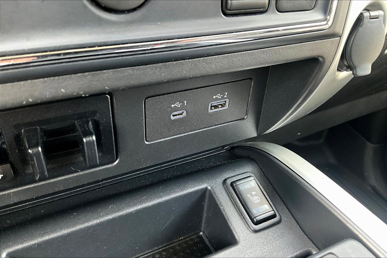 2020 Nissan TITAN King Cab SV 4x4