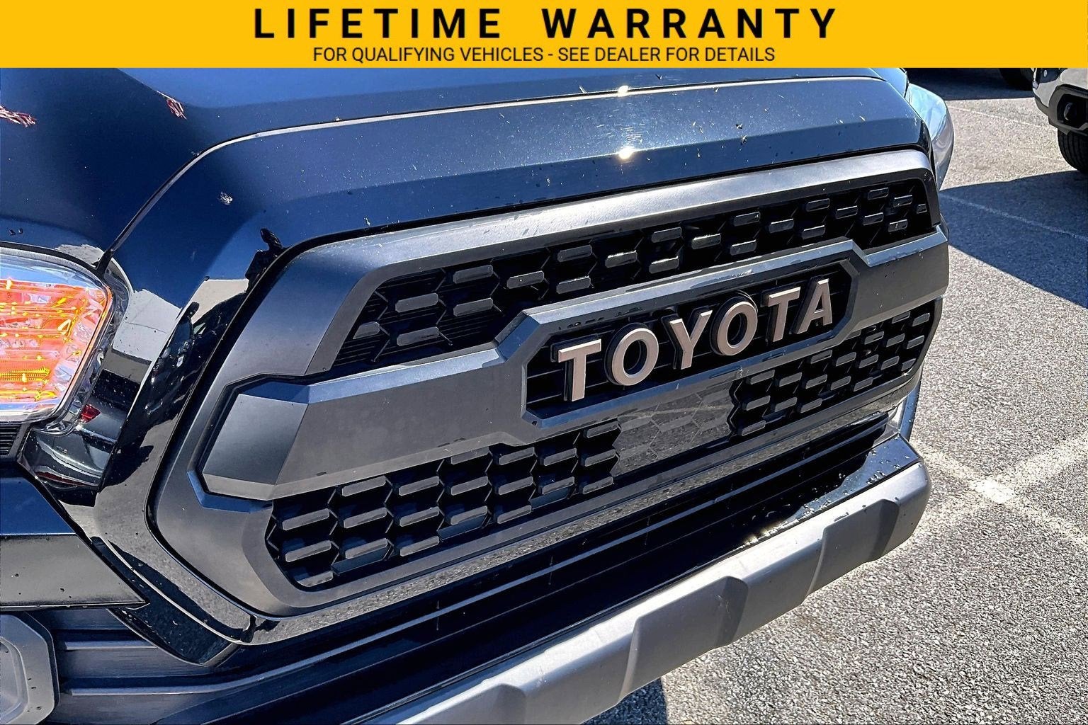 2022 Toyota Tacoma 4WD SR