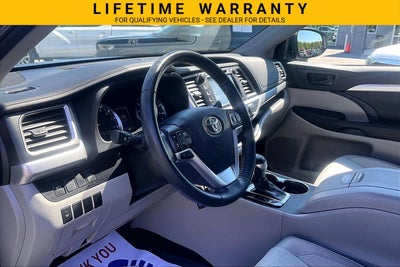 2017 Toyota Highlander LE