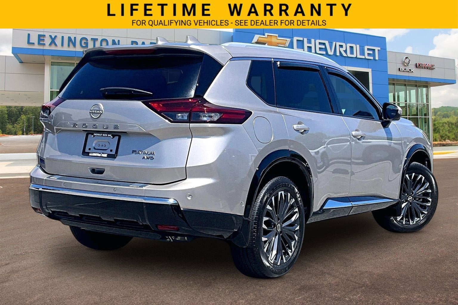 2025 Nissan Rogue Platinum