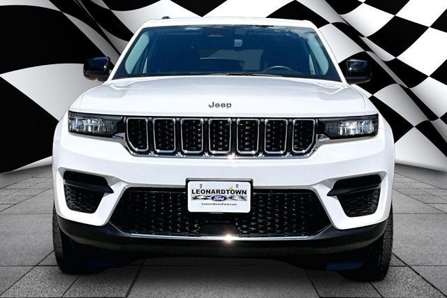 2023 Jeep Grand Cherokee Laredo