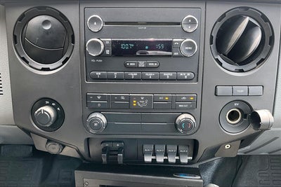2014 Ford Super Duty F-450 DRW XL