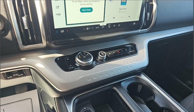 2025 Ford Expedition Active 4WD LUXURY SUV