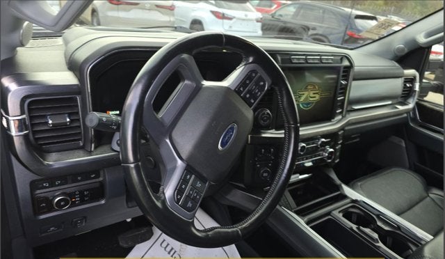2023 Ford Super Duty F-350 DRW LARIAT ULTIMATE