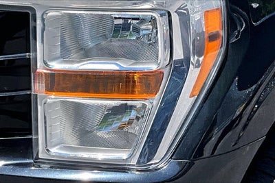 2022 Ford F-150 STX 4WD V8
