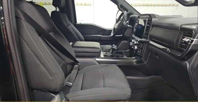 2023 Ford F-150 XLT SPORT V8