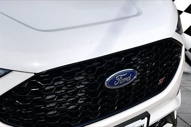 2020 Ford Edge ST