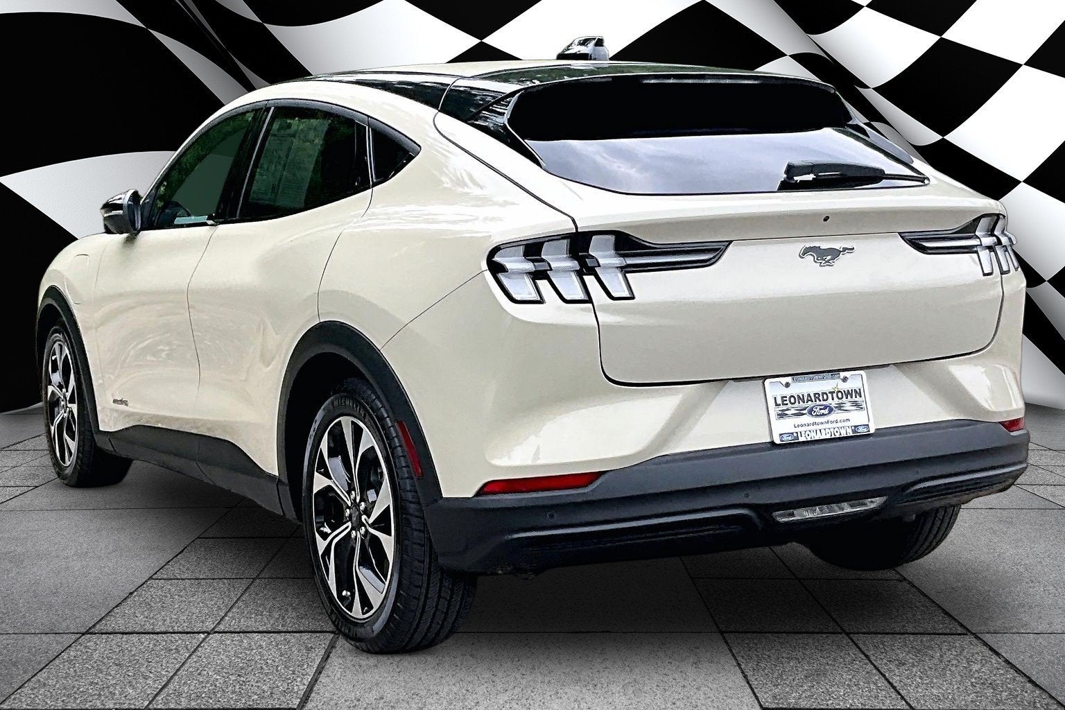 2025 Ford Mustang Mach-E Select