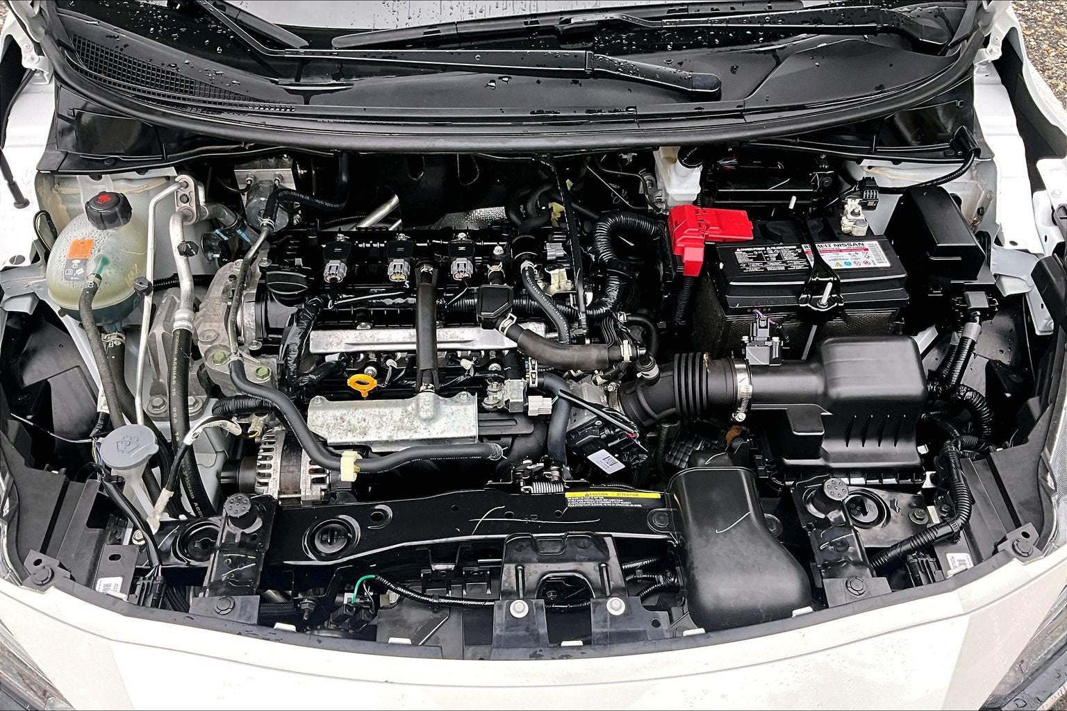 2025 Nissan Versa SR