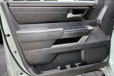 2026 Toyota Tundra 4WD SR5