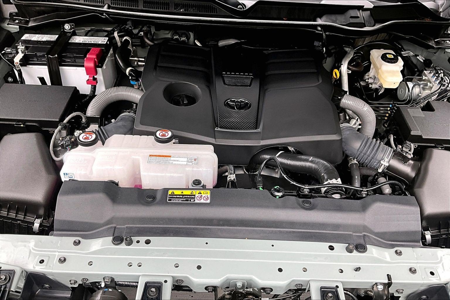 2026 Toyota Tundra 4WD SR5