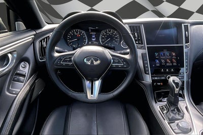2022 INFINITI Q60 LUXE