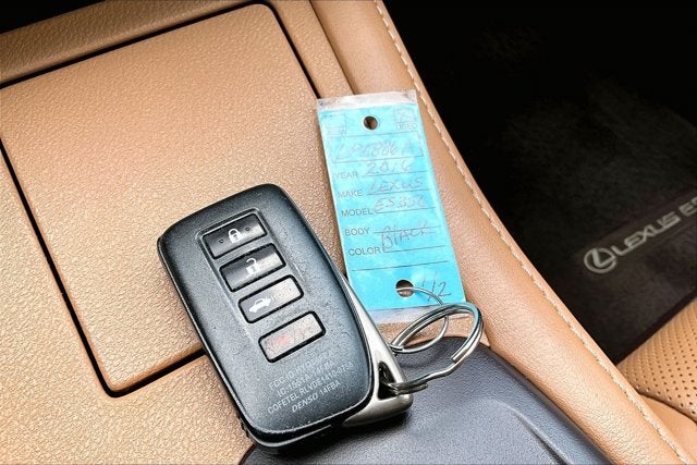 2016 Lexus ES 350 4dr Sdn