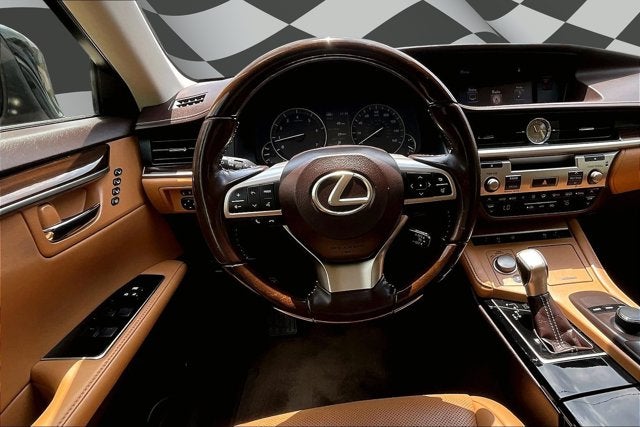 2016 Lexus ES 350 4dr Sdn