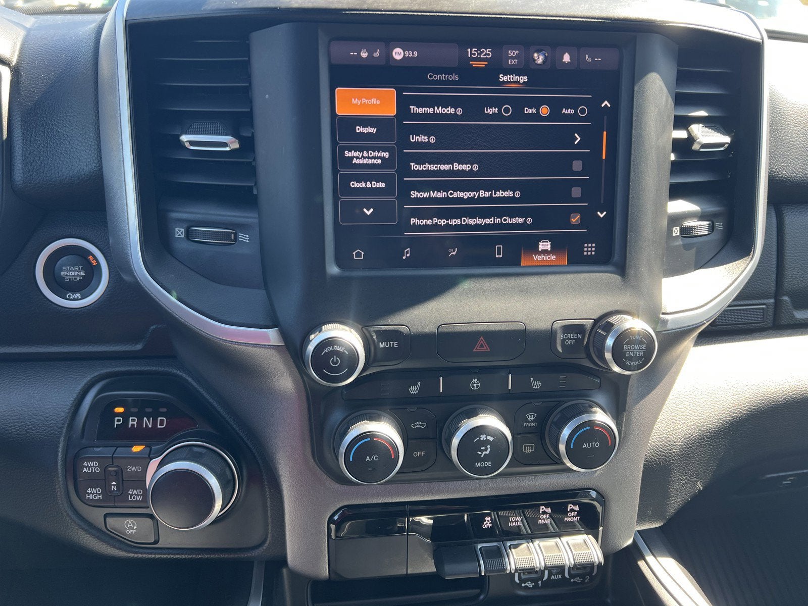 2023 RAM 1500 Big Horn Crew Cab 4x4 5'7' Box