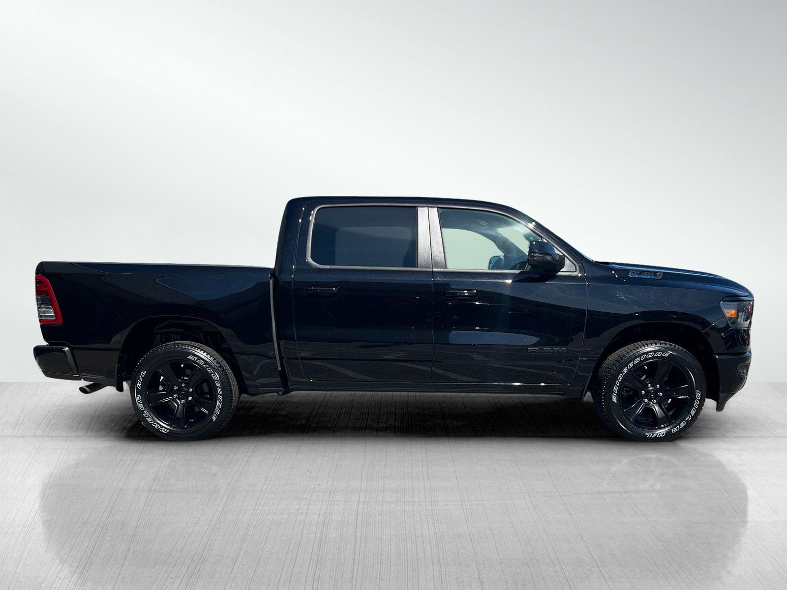 2023 RAM 1500 Big Horn Crew Cab 4x4 5'7' Box