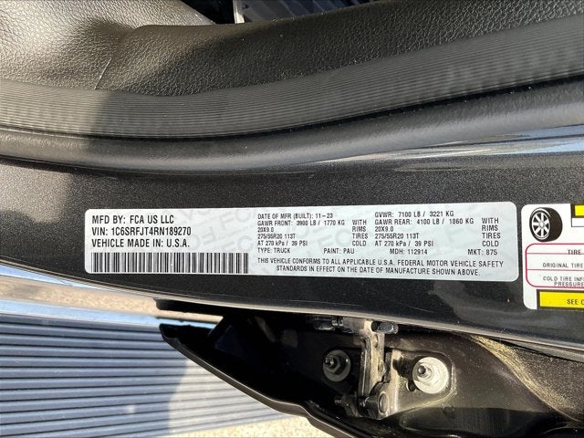2024 RAM 1500 Laramie Crew Cab 4x4 5'7' Box