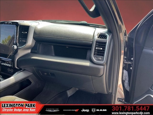2024 RAM 1500 Laramie Crew Cab 4x4 5'7' Box