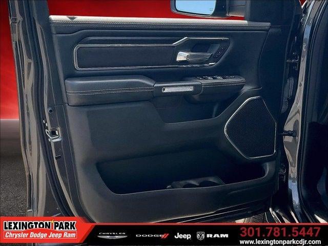 2024 RAM 1500 Laramie Crew Cab 4x4 5'7' Box