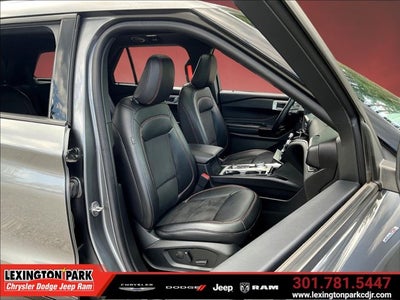 2023 Ford Explorer ST-Line