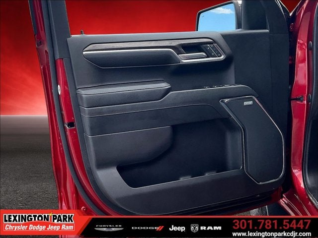 2023 Chevrolet Silverado 1500 4WD Crew Cab Short Bed LTZ