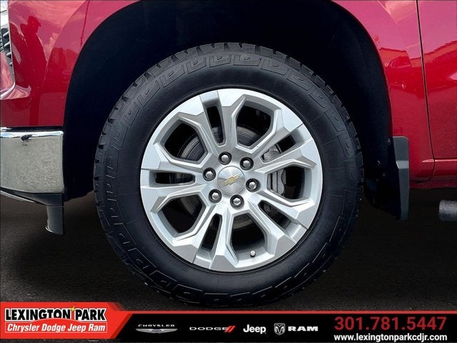 2023 Chevrolet Silverado 1500 4WD Crew Cab Short Bed LTZ
