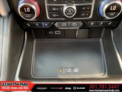 2021 GMC Yukon 4WD SLT