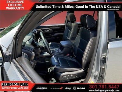 2023 Chevrolet Traverse Premier