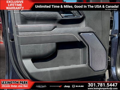 2024 GMC Sierra 2500HD 4WD Crew Cab Standard Bed AT4X