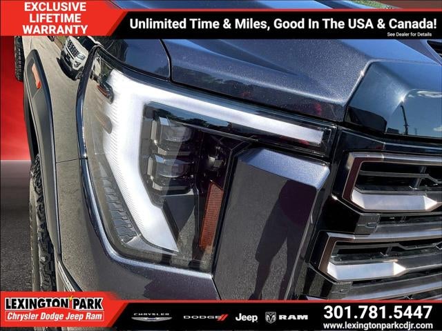 2024 GMC Sierra 2500HD 4WD Crew Cab Standard Bed AT4X