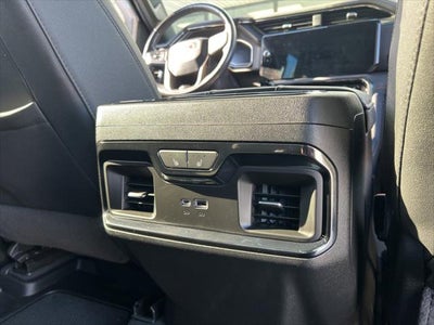 2022 GMC Sierra 1500 4WD Crew Cab Short Box AT4