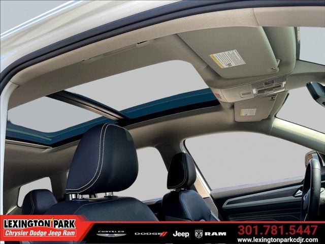 2023 Volkswagen Atlas 3.6L V6 SEL Premium R-Line