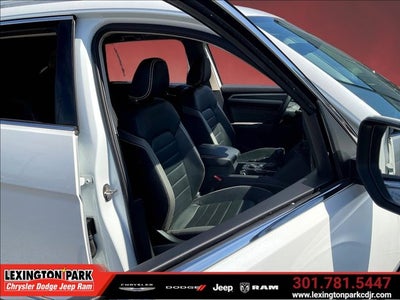 2023 Volkswagen Atlas 3.6L V6 SEL Premium R-Line