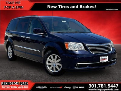 2015 Chrysler Town & Country Touring