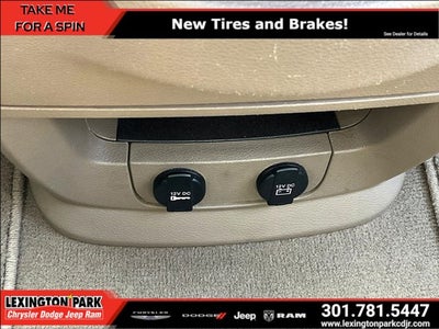2015 Chrysler Town & Country Touring