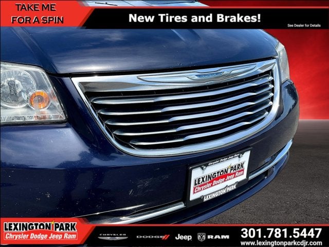 2015 Chrysler Town & Country Touring
