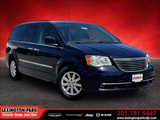 2015 Chrysler Town &amp; Country Touring