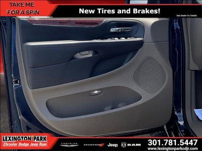2015 Chrysler Town & Country Touring